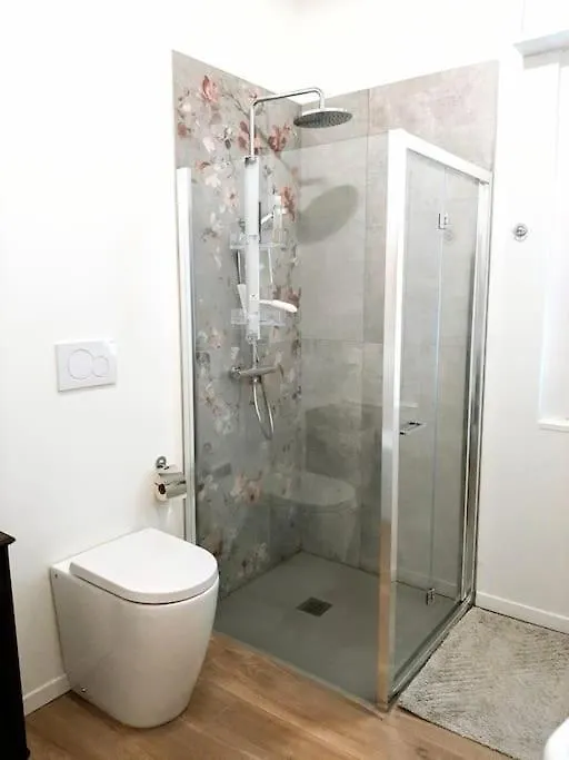 B&B Vegan La Mucca Felice - Grazioso Appartamento Nel Verde Rancio Valcuvia 0*,